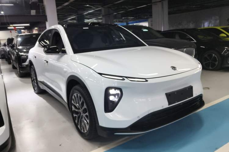 Used Nio EC6 2023 75 kWh