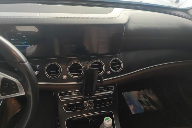 Used Mercedes-Benz E-Class 2018 Facelift E 200 L Sport Edition
