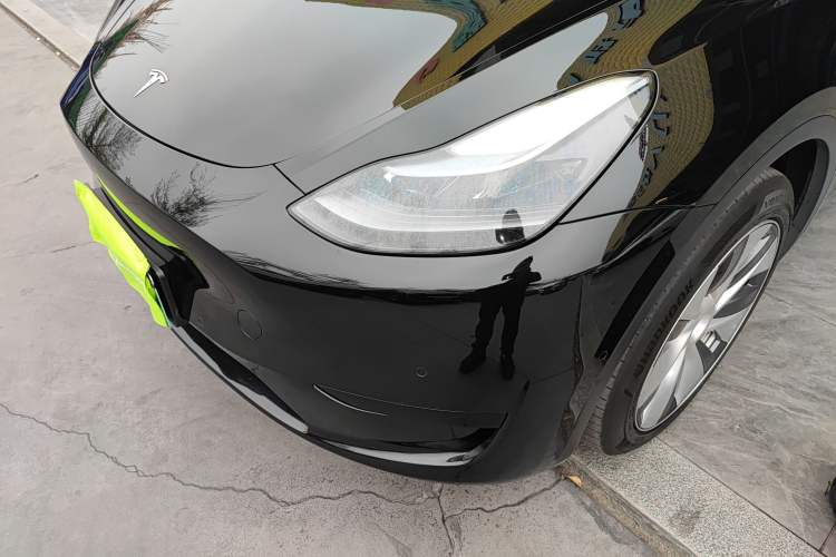 Used Tesla Model Y 2022 Rear-Wheel-Drive Version
