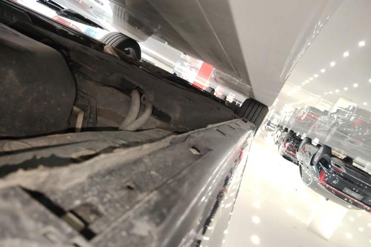 Used Hongqi H9 2023 2.0T Smart Connect Flagship Edition
