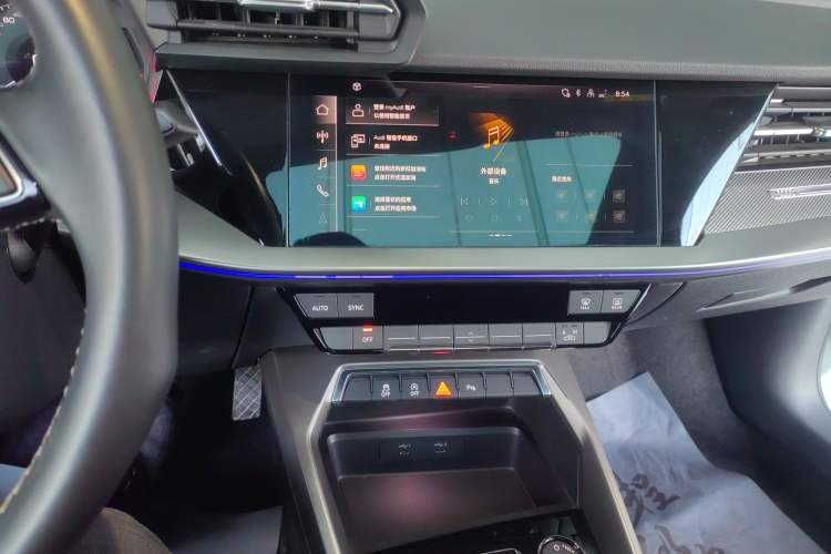 Used Audi A3 2024 Sportback 35 TFSI Fashionable Sports Model
