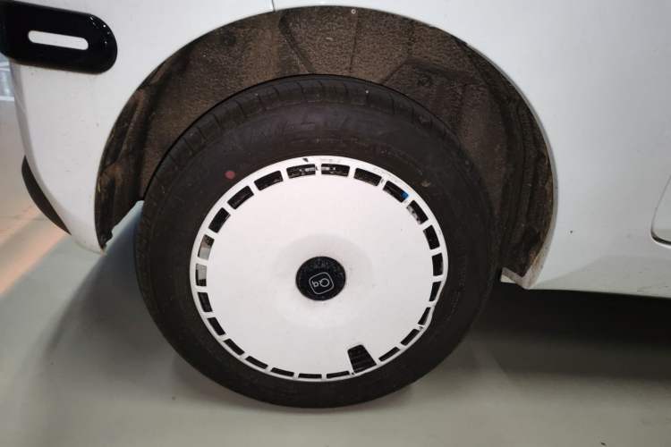 Used Chery QQ Ice Cream 2025 205km Qi Energy Version
