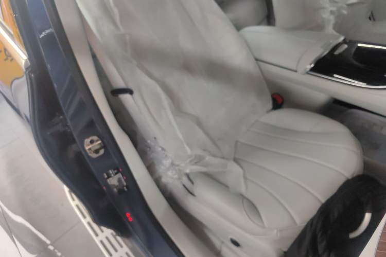 Used Mercedes-Benz EQE SUV 2023 350 4MATIC Pioneer Edition
