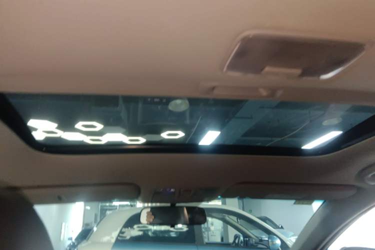 Used Hyundai Elantra 2016 1.6L Automatic Prestige Edition
