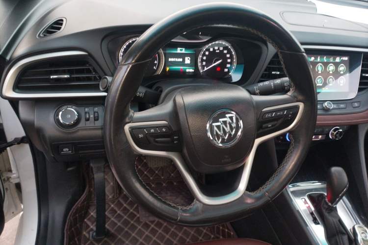 Used Buick GL6 2019 18T 6-Seater Connected Luxury Version China VI Standard
