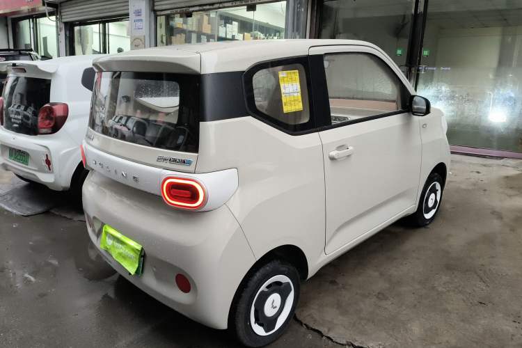 Used Wuling Hongguang MINIEV 2024 3rd Generation 215km Youth Edition