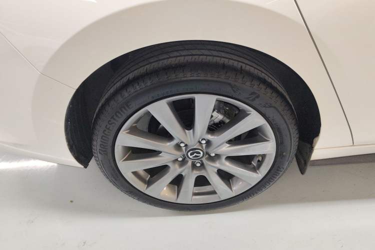 Used Mazda Mazda 3 Axela 2023 2.0L Automatic ZhiZhen Edition