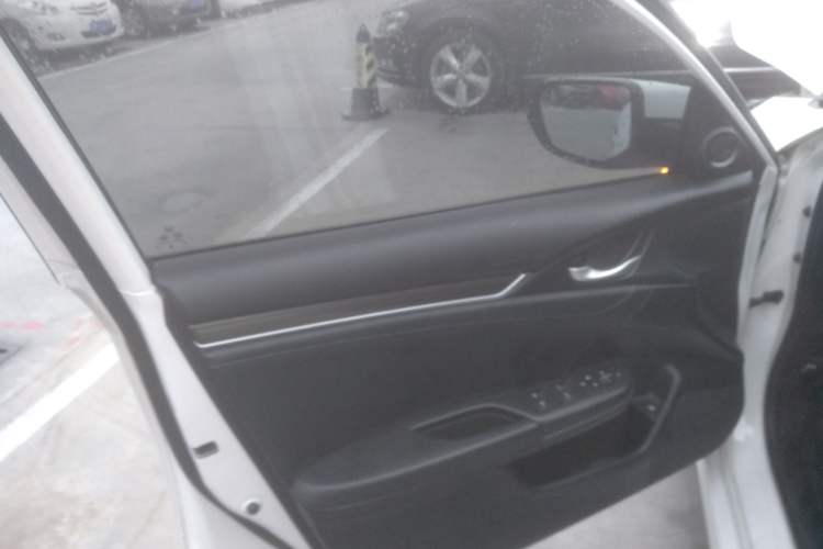 Used Honda Civic 2019 220TURBO CVT Power Edition China VI Emission Standard
