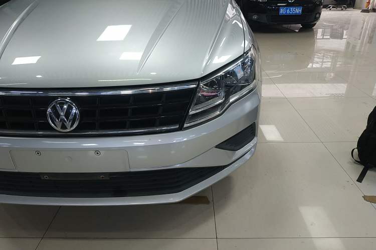 Used Volkswagen Jetta 2017 1.5L Automatic Fashion Model