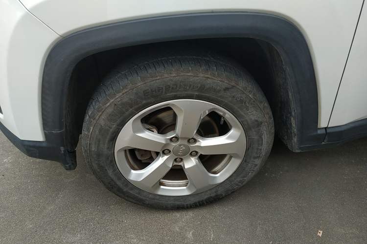 Used  Compass 2017 200T Automatic Family Edition