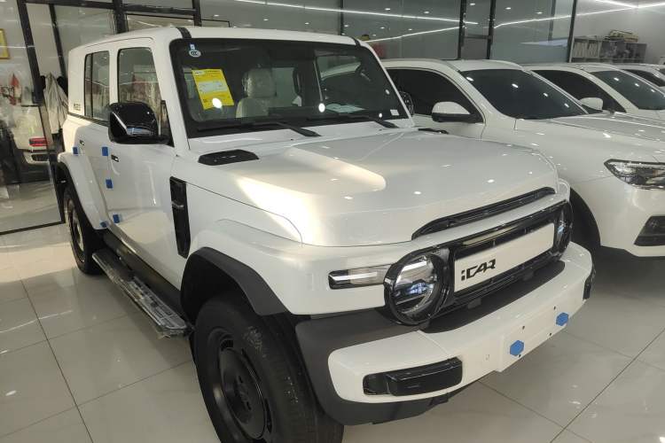 Used  V23 2025 401 Two-Wheel Drive Advanced Edition
