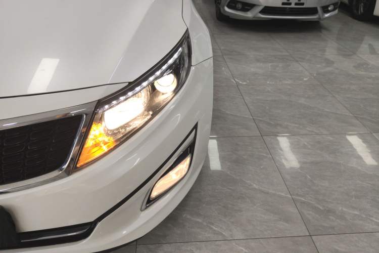 Used Kia K5 2014 2.0L Automatic LUXURY
