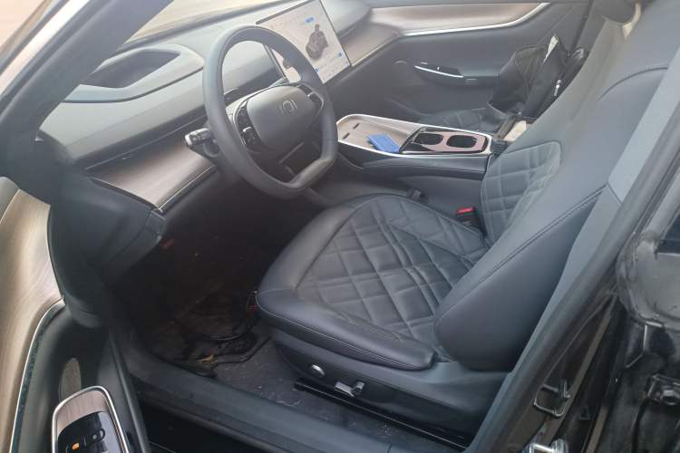 Used  A07 2024 Pure Electric "True Fragrance" Edition 515 Prestige Model