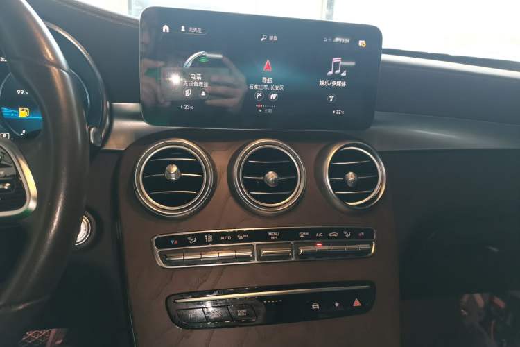 Used Mercedes-Benz GLC 2022 GLC 300 L 4MATIC Dynamic Edition Prestige Model
