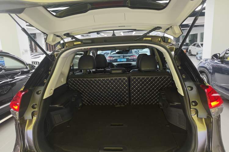 Used Nissan X-Trail 2019 2.0L CVT Comfort Edition 2WD
