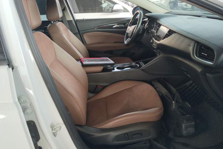 Used Buick Regal 2020 552T Luxury Version