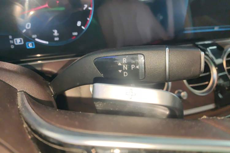 Used Mercedes-Benz E-Class 2022 Revised Version E 300 L Fashion Edition
