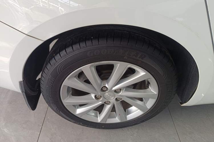 Used Buick Verano 2017 Sedan 15S Automatic Leading Model
