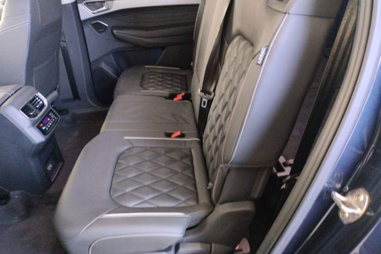 Used Volkswagen Talagon 2022 530TSI Four-Wheel Drive Flagship Shengjing Edition Pro 7-Seater
