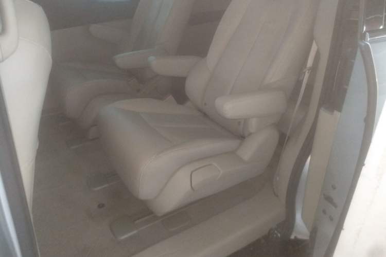 Used Buick GL8 2018 28T Luxury Model China VI Standard