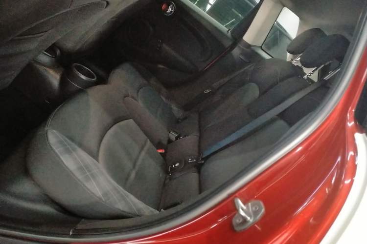 Used  MINI 2015 1.5T COOPER Fun Five-Door Edition
