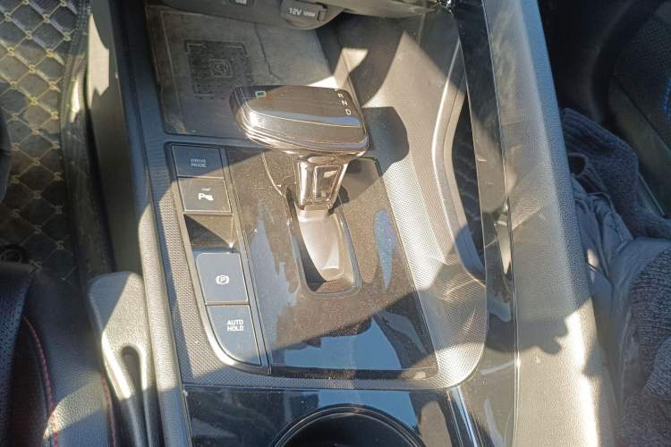 Used Hyundai Elantra 2021 240TGDi DCT LUX Prestige Edition
