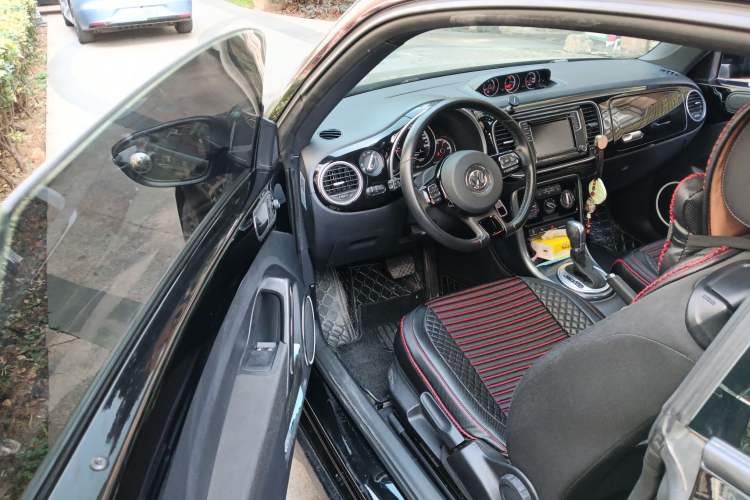 Used Volkswagen Beetle 2017 180TSI Shangle Edition
