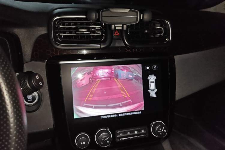 Used Lynk & Co 02 2019 1.5T DCT Two-Wheel Drive Pro Edition China VI Standard