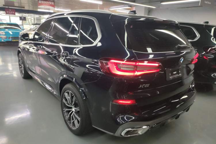 Used BMW X5 2022 Restyled xDrive 30Li M Sport Package
