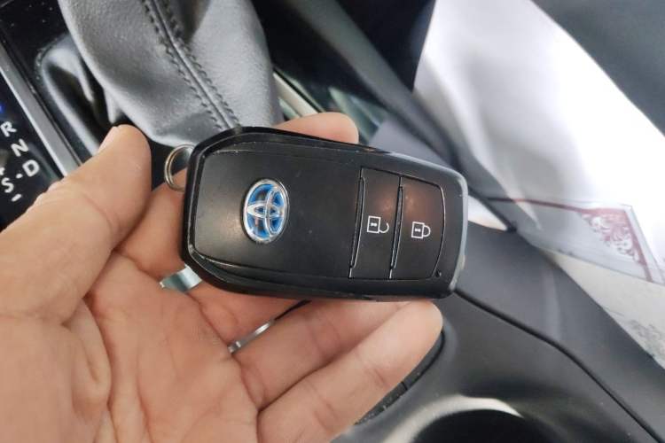 Used Toyota Corolla Cross 2023 Dual-Motor 2.0L Pioneer Edition