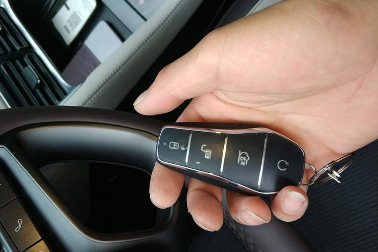 Used BYD Song PLUS New Energy 2025 EV Intelligent Driving Version 520km Premium Model
