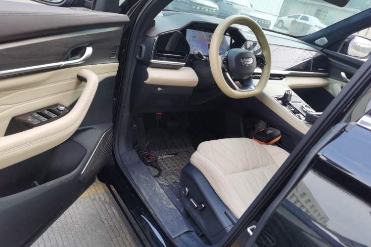 Used Geely Auto Monjaro L 2025 Dongfang Yao 2.0TD Automatic All-Wheel-Drive Wangyue Edition