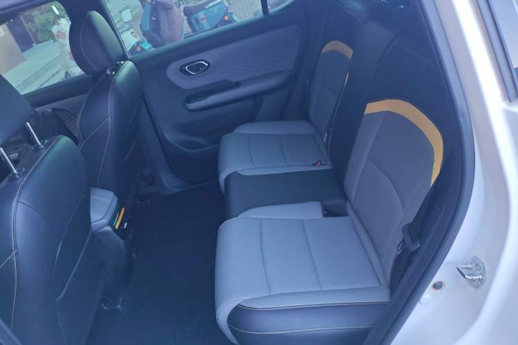 Used AION Y 2022 70 Intelligent Edition Lithium Iron Phosphate
