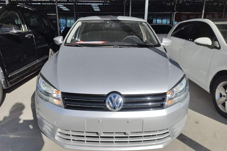 Used Volkswagen Jetta 2015 Zhuihui Edition 1.4L Manual Fashion Model
