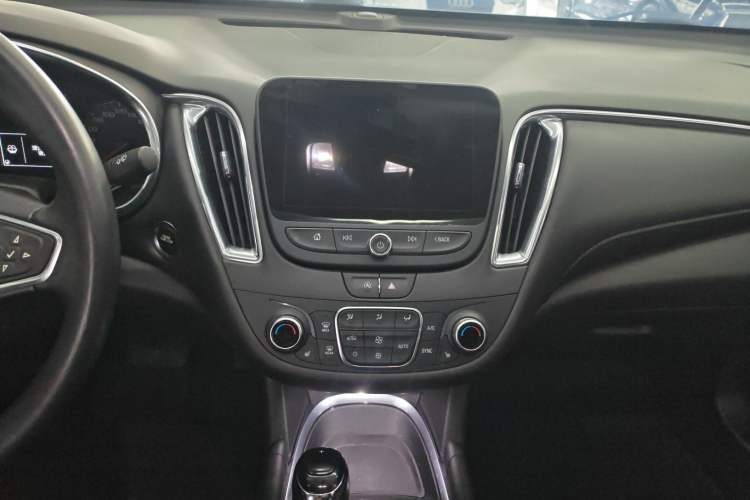 Used Chevrolet Malibu XL 2019 535T CVT Active Version