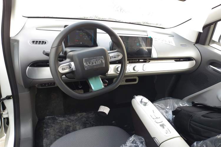 Used  Lumin 2025 205 km Xiangqin Version
