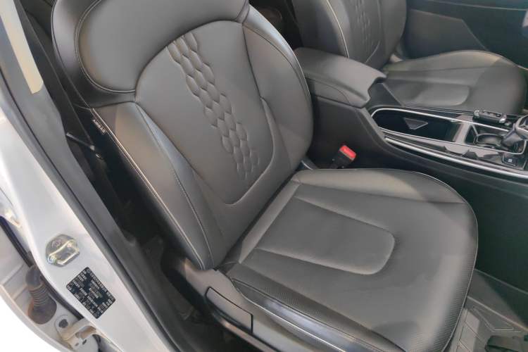 Used Hyundai ix25 2020 1.5L CVT GLS Smart Model
