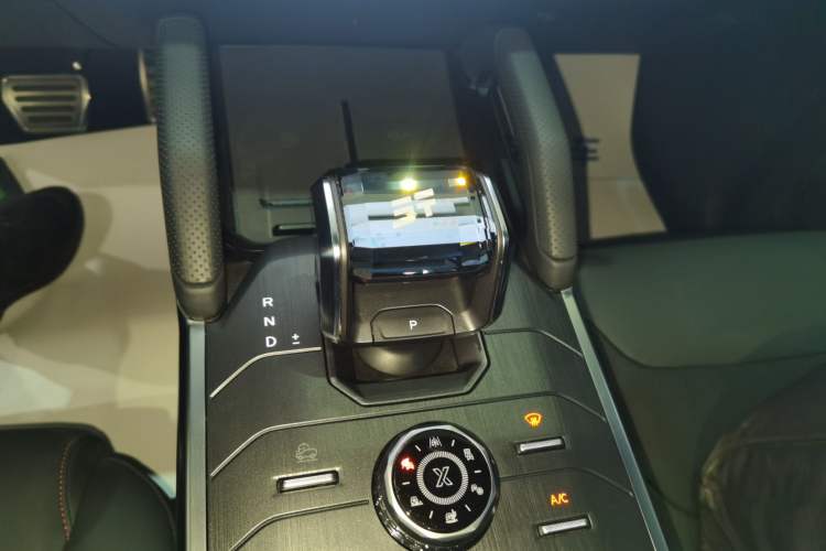 Used JETOUR Traveler 2023 2.0T All-Wheel-Drive CrossPRO