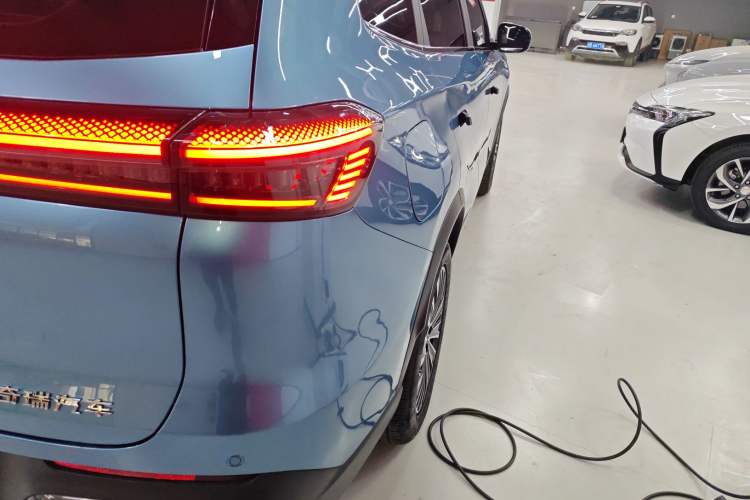 Used Chery Tiggo 8 PLUS C-DM 2025 1.5T 116 km Prestige Version 5 Seats