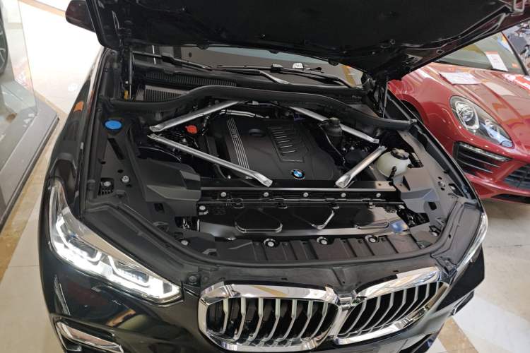 Used BMW X5 2022 Restyled xDrive 40Li M Sport Package
