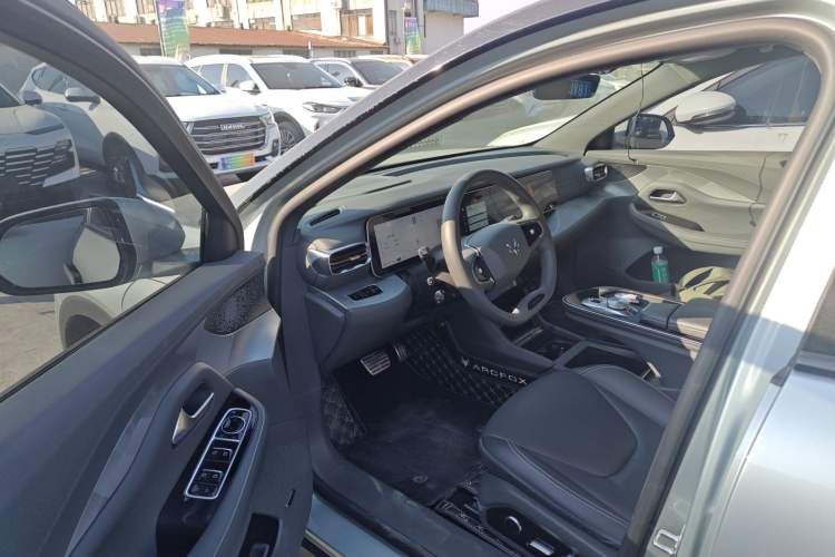 Used ARCFOX Alpha S 2022 525S 175kW
