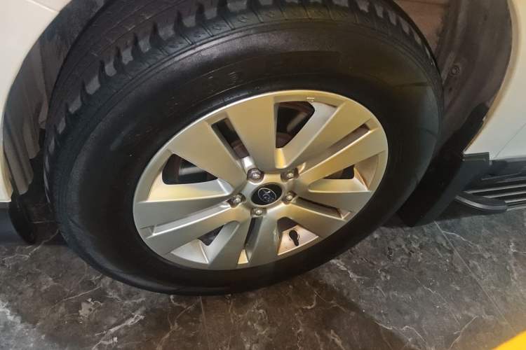 Used Subaru Outback 2017 2.5i Luxury Navigation Edition with EyeSight
