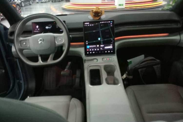 Used Nio ES6 2023 75 kWh
