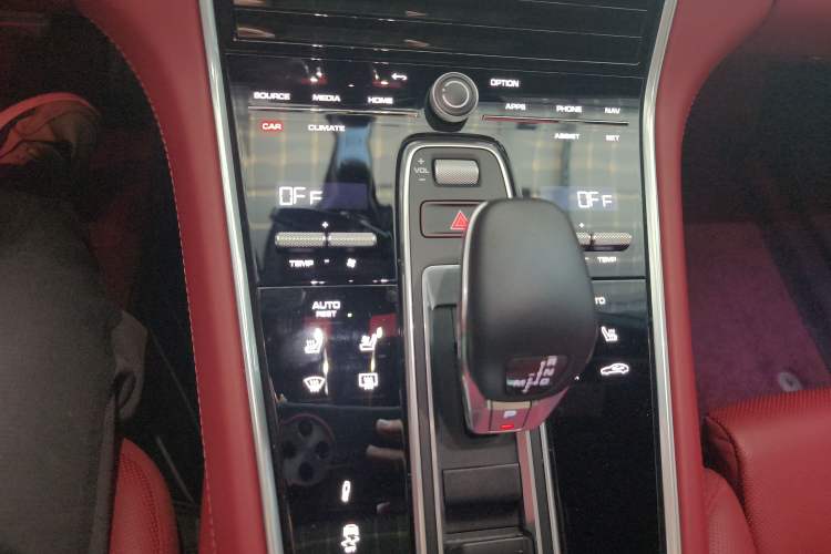 Used Porsche Panamera 2023 Facelifted Panamera 2.9T Platinum Edition