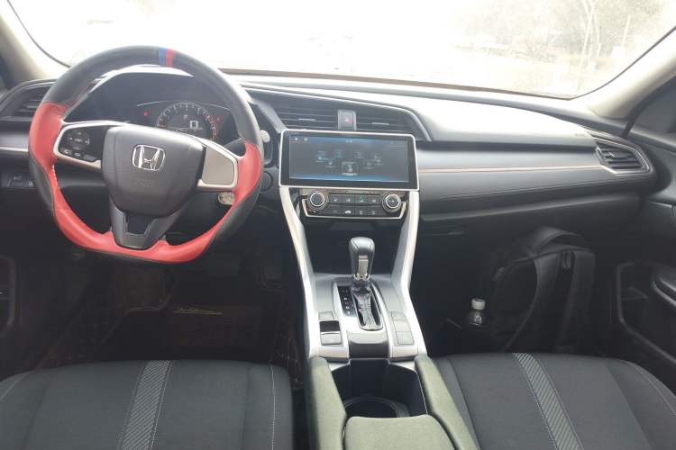 Used Honda Civic 2016 180TURBO CVT Comfort Version