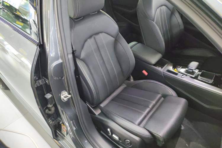 Used Audi A4L 2024 40 TFSI quattro RS Performance Package
