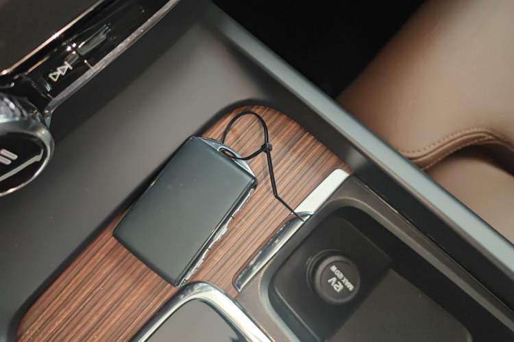 Used Volvo S60 2024 B4 Zhiyuan Luxury Edition
