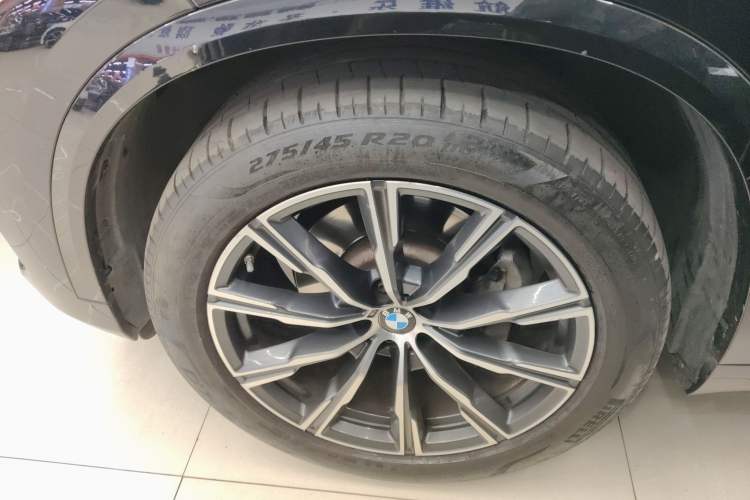 Used BMW X5 2022 Restyled xDrive 30Li Luxury Version M Sport Package