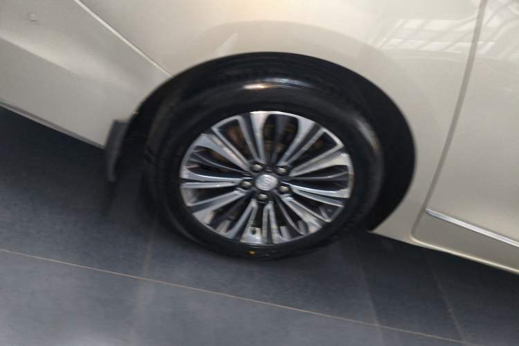 Used Buick GL8 2022 ES Landtrek 653T Flagship Model
