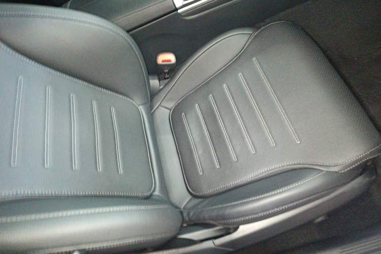 Used Mercedes-Benz C-Class 2023 Second Facelift C 260 L Sport Edition
